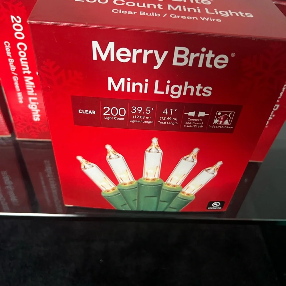 Merry Brite Clear and Green Mini Lights - 200 Count